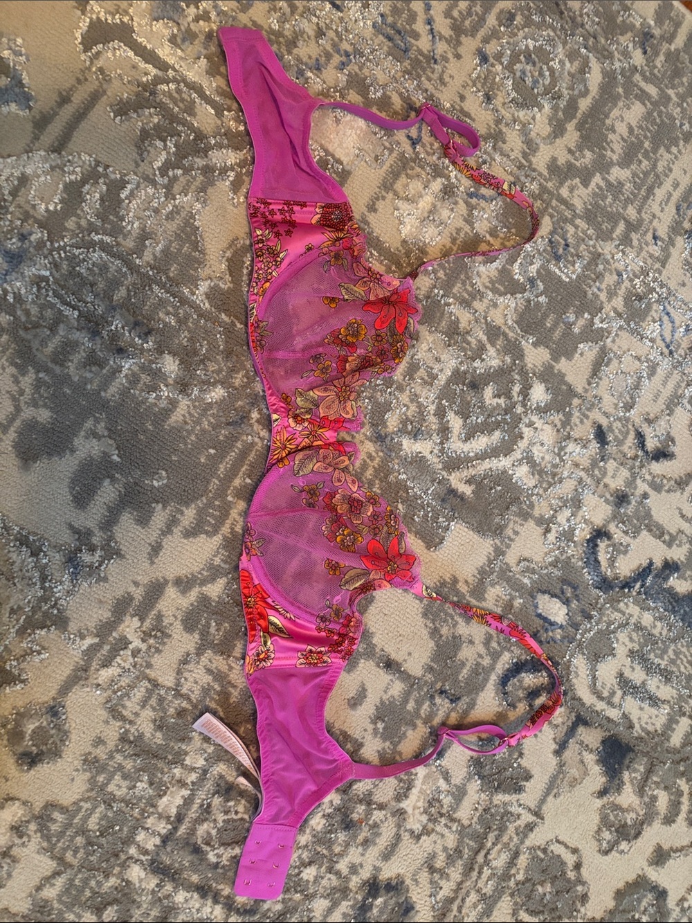 Savage X Fenty Sheer Floral Underwire Bra in Magenta with Multicolor Embroidery
